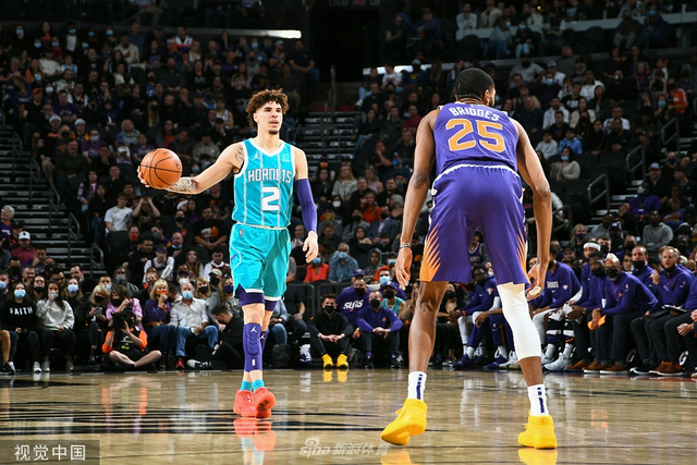 墨重彩的一 墨重彩的一